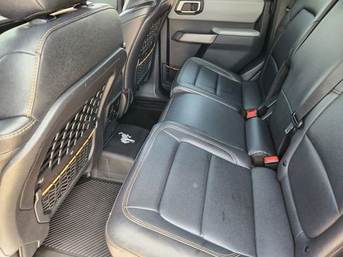Used 2023 Ford Bronco Badlands AWD/4WD image 30