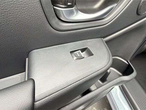 New 2025 Honda Pilot Touring image 15