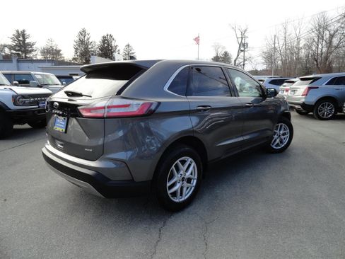 Certified 2023 Ford Edge SEL image 5