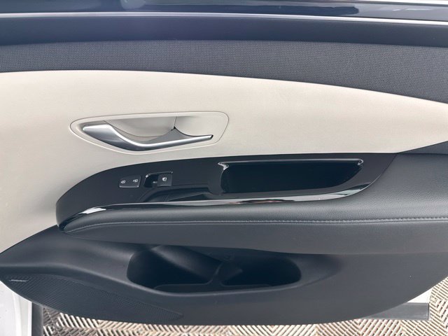 Used 2022 Hyundai Tucson Limited FWD image 21