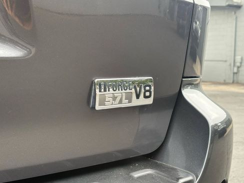Used 2013 Toyota Sequoia SR5 w/ Premium Pkg AWD/4WD image 41