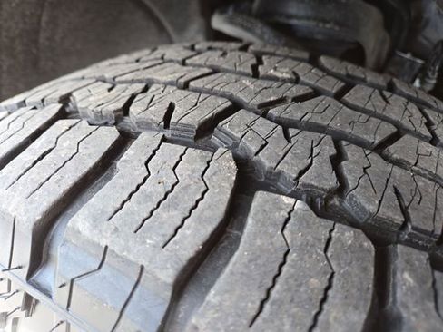 Used 2022 GMC Sierra 1500 Elevation w/ X31 Off-Road Package image 8