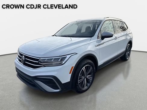 Used 2024 Volkswagen Tiguan Wolfsburg Edition image 8