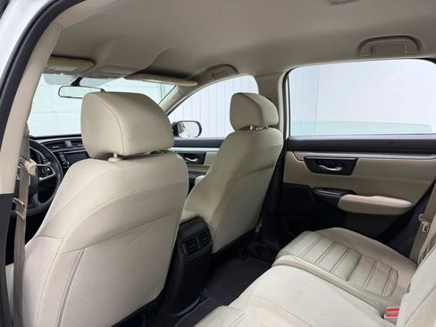 Used 2018 Honda CR-V LX image 16