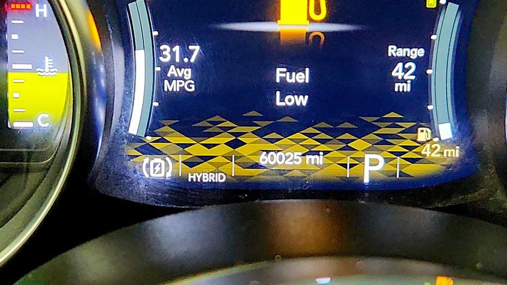 Used 2021 Jeep Wrangler Unlimited Sahara w/ Cold Weather Group AWD/4WD image 16