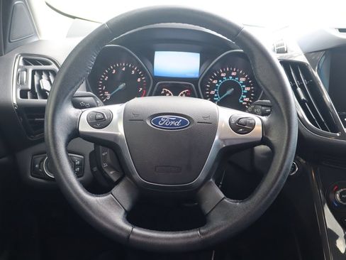 Used 2015 Ford Escape Titanium w/ Equipment Group 301A AWD/4WD image 18