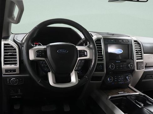 Used 2017 Ford F350 Lariat w/ Lariat Ultimate Package AWD/4WD image 9