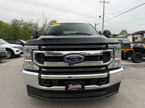 Used 2022 Ford F250 XLT AWD/4WD image 2