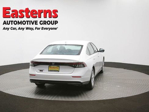 Used 2025 Honda Accord LX image 37