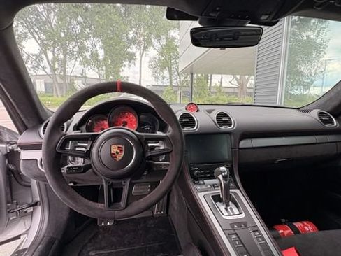 Used 2021 Porsche 718 Cayman GT4 RWD image 15
