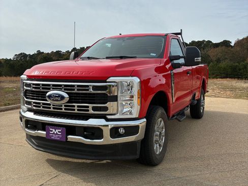 Used 2024 Ford F350 XLT w/ FX4 Off-Road Package image 1