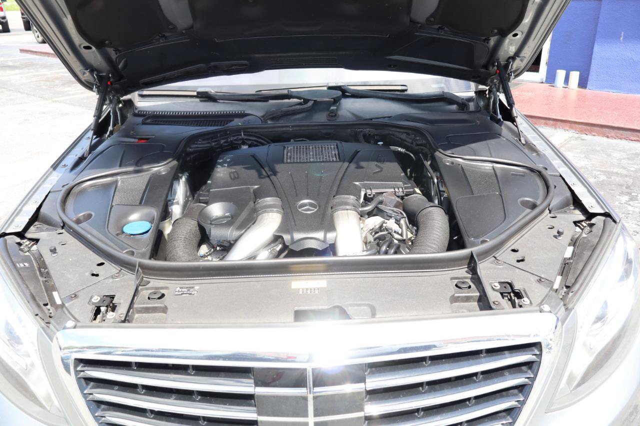 Used 2015 Mercedes-Benz S 550 4MATIC Sedan image 30