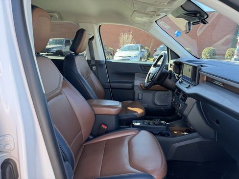 Used 2022 Ford Maverick Lariat w/ Lariat Luxury Package image 31