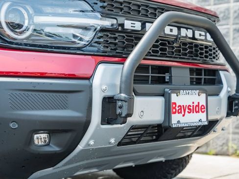 Used 2025 Ford Bronco Sport Badlands w/ Sasquatch Badlands Package AWD/4WD image 14