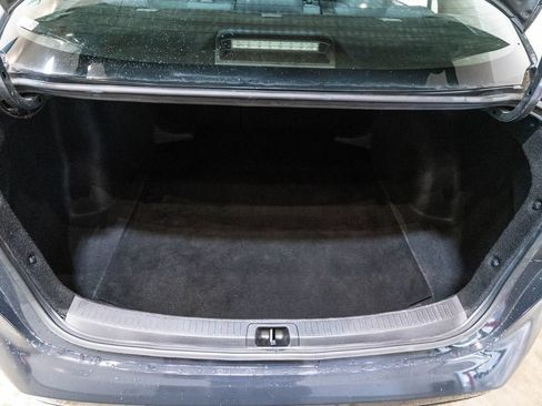 Used 2024 Toyota Corolla LE FWD image 31