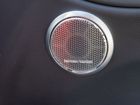 Used 2024 Alfa Romeo Giulia Veloce AWD/4WD image 20