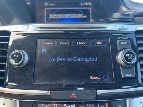 Used 2015 Honda Accord EX-L image 23