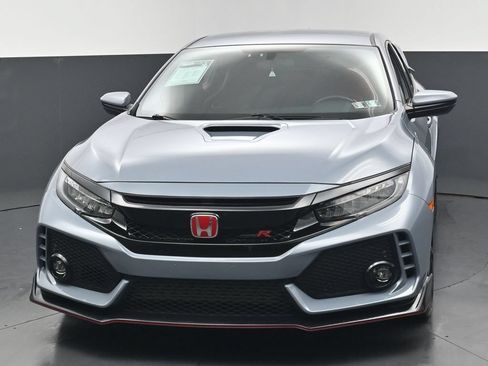 Used 2019 Honda Civic Type R image 10