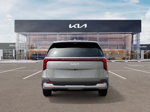 New 2027 Kia Carnival EX FWD image 5