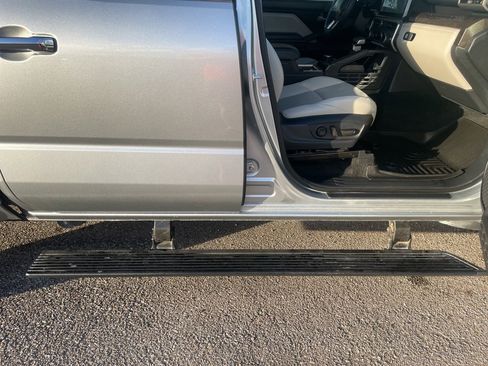 Used 2024 Toyota Tacoma Limited w/ Limited Package (LT) image 17