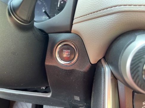 Used 2023 Toyota RAV4 XLE Premium image 26