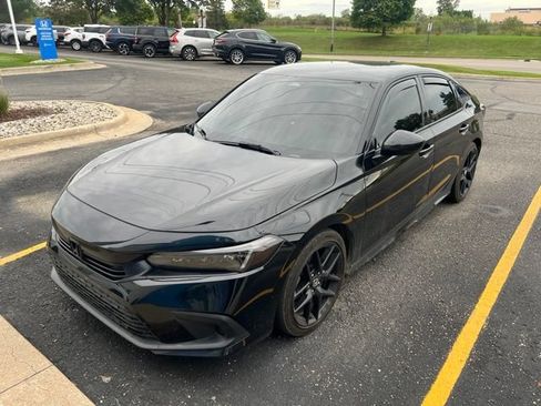 Used 2024 Honda Civic Sport image 2