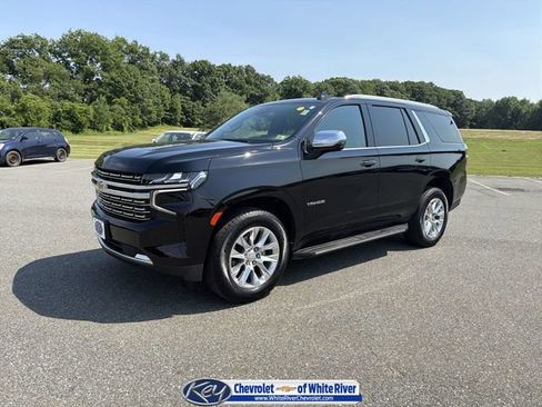 Used 2023 Chevrolet Tahoe Premier w/ Premium Package AWD/4WD image 1