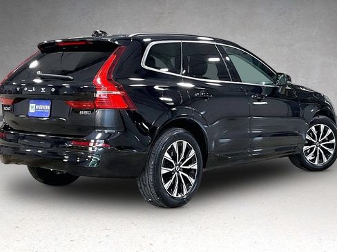 Certified 2023 Volvo XC60 B5 Core w/ Climate Package AWD/4WD image 6