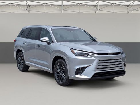 New 2026 Lexus TX 350 FWD image 2