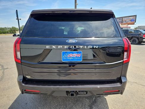 New 2027 Ford Expedition Active RWD image 10