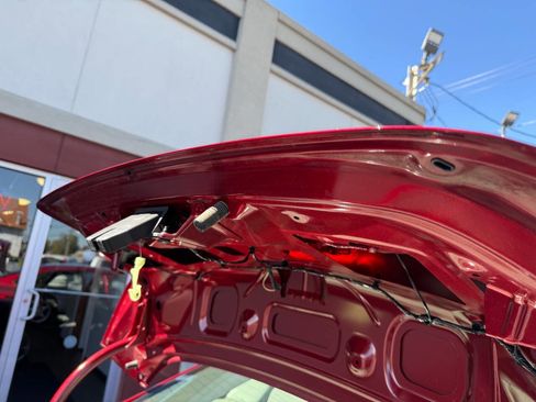 Used 2014 Ford Focus SE image 8