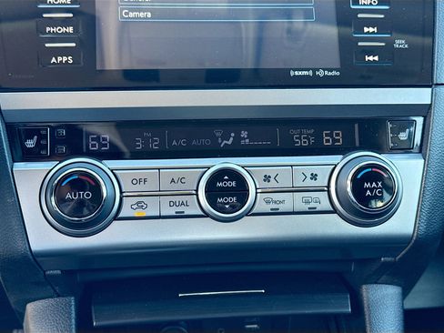 Used 2017 Subaru Outback 2.5i Premium image 33