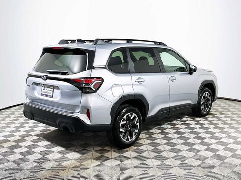 Used 2026 Subaru Forester Premium AWD/4WD image 7