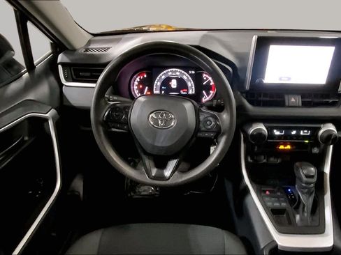Used 2025 Toyota RAV4 LE AWD/4WD image 6
