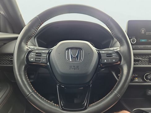 Used 2025 Honda HR-V Sport image 19