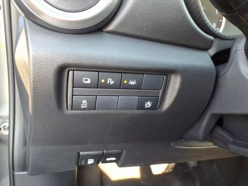 Used 2024 Nissan Versa S w/ Trunk Package FWD image 28
