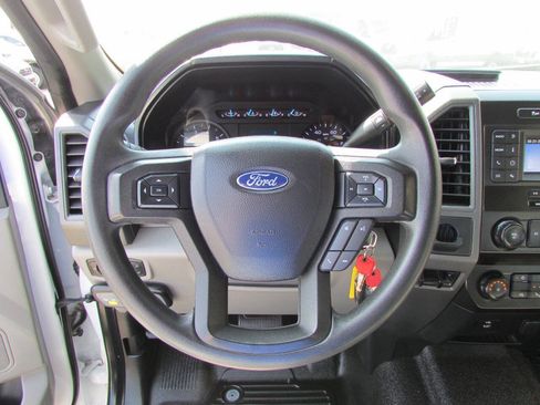 Used 2021 Ford F250 XL w/ Power Equipment Group RWD image 25