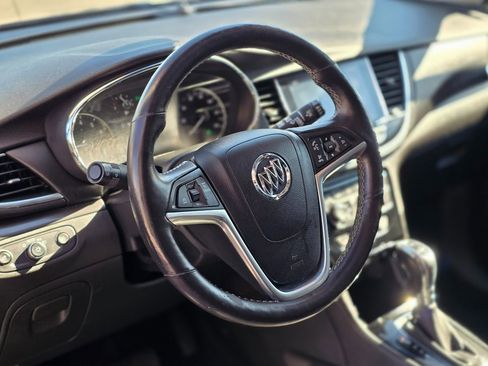 Used 2019 Buick Encore Essence image 21