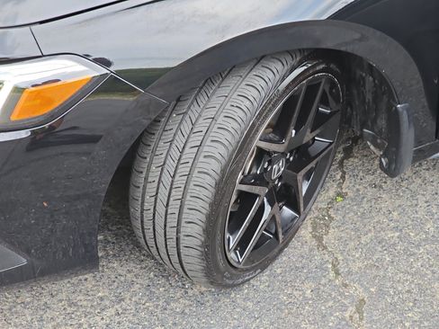 Used 2024 Honda Civic Sport Touring image 34