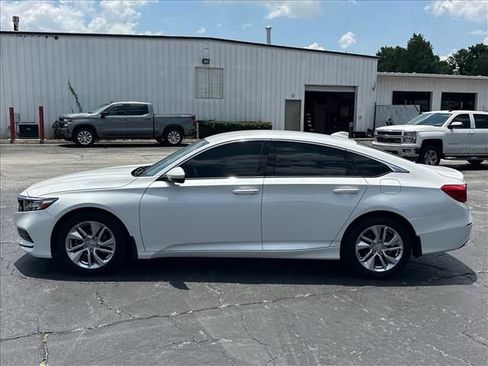 Used 2019 Honda Accord LX image 7