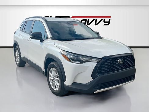 Used 2025 Toyota Corolla Cross LE FWD image 1