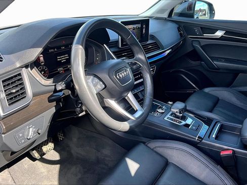 Used 2018 Audi Q5 2.0T Premium Plus w/ Premium Plus Package image 12