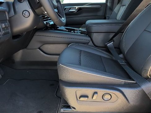 New 2026 Chevrolet Suburban Premier w/ Sun And Tow Package image 14