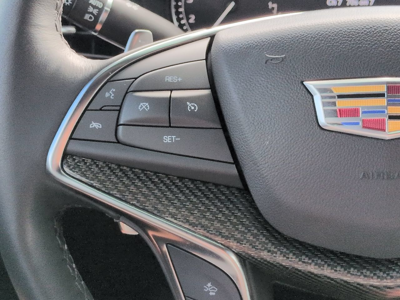 Used 2022 Cadillac XT5 Sportv w/ LPO, Floor Liner Package AWD/4WD image 25