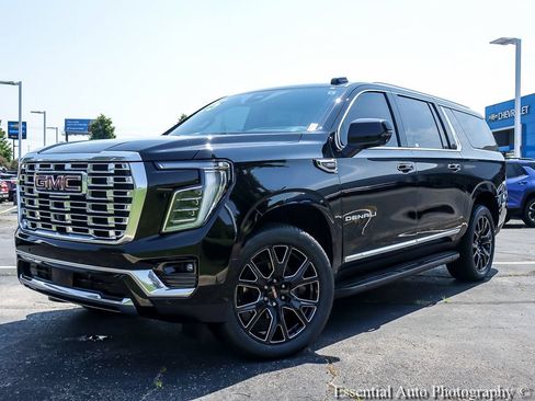 Certified 2025 GMC Yukon XL Denali AWD/4WD image 2