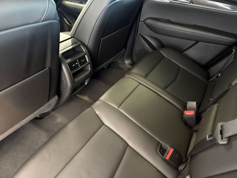 Used 2023 Cadillac XT5 Sportv w/ LPO, Floor Liner Package AWD/4WD image 4