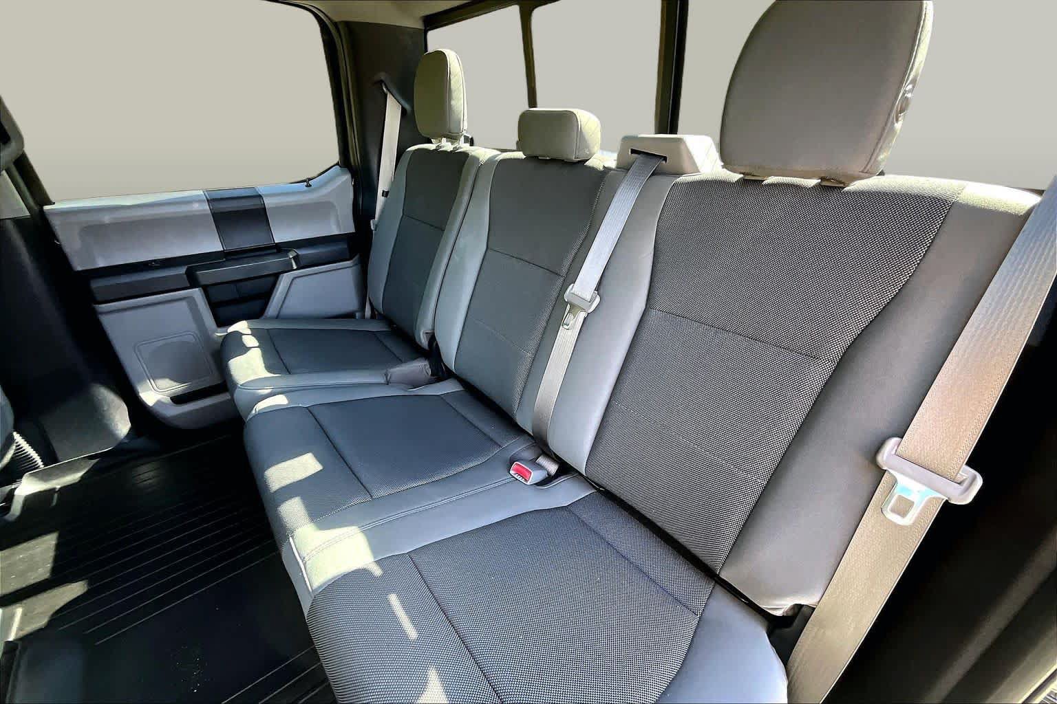 Used 2015 Ford F150 XL w/ Equipment Group 101A Mid AWD/4WD image 21