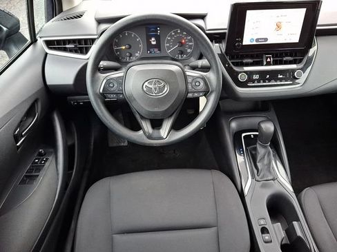 Used 2023 Toyota Corolla LE FWD image 12