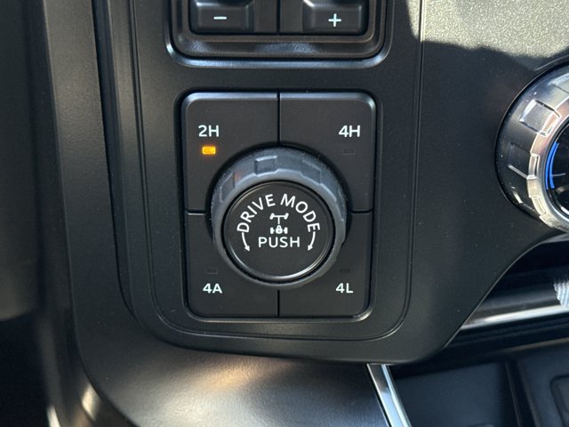 Used 2025 Ford F150 Raptor AWD/4WD image 23