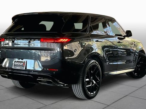 Used 2024 Land Rover Range Rover Sport Dynamic SE image 13